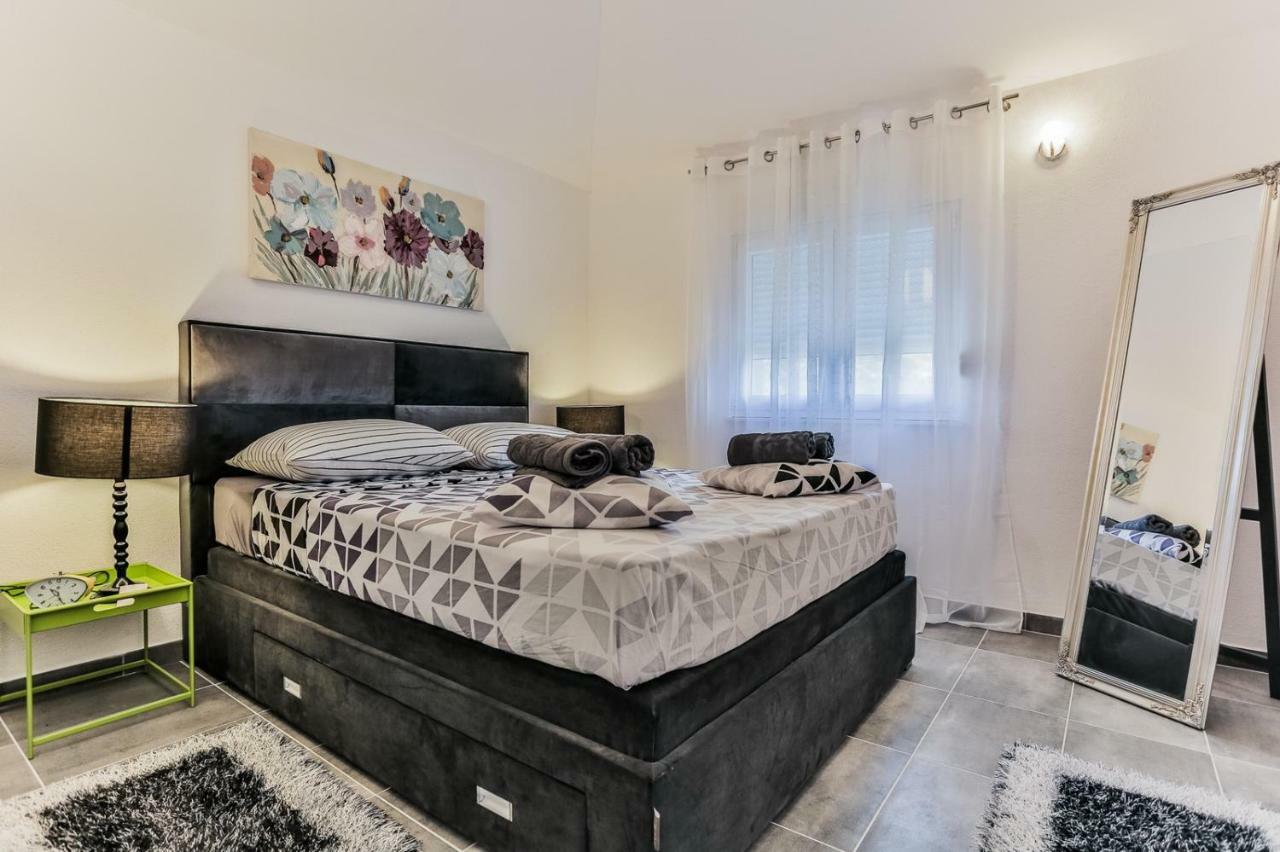 Villa Scandalli Sevid Buitenkant foto