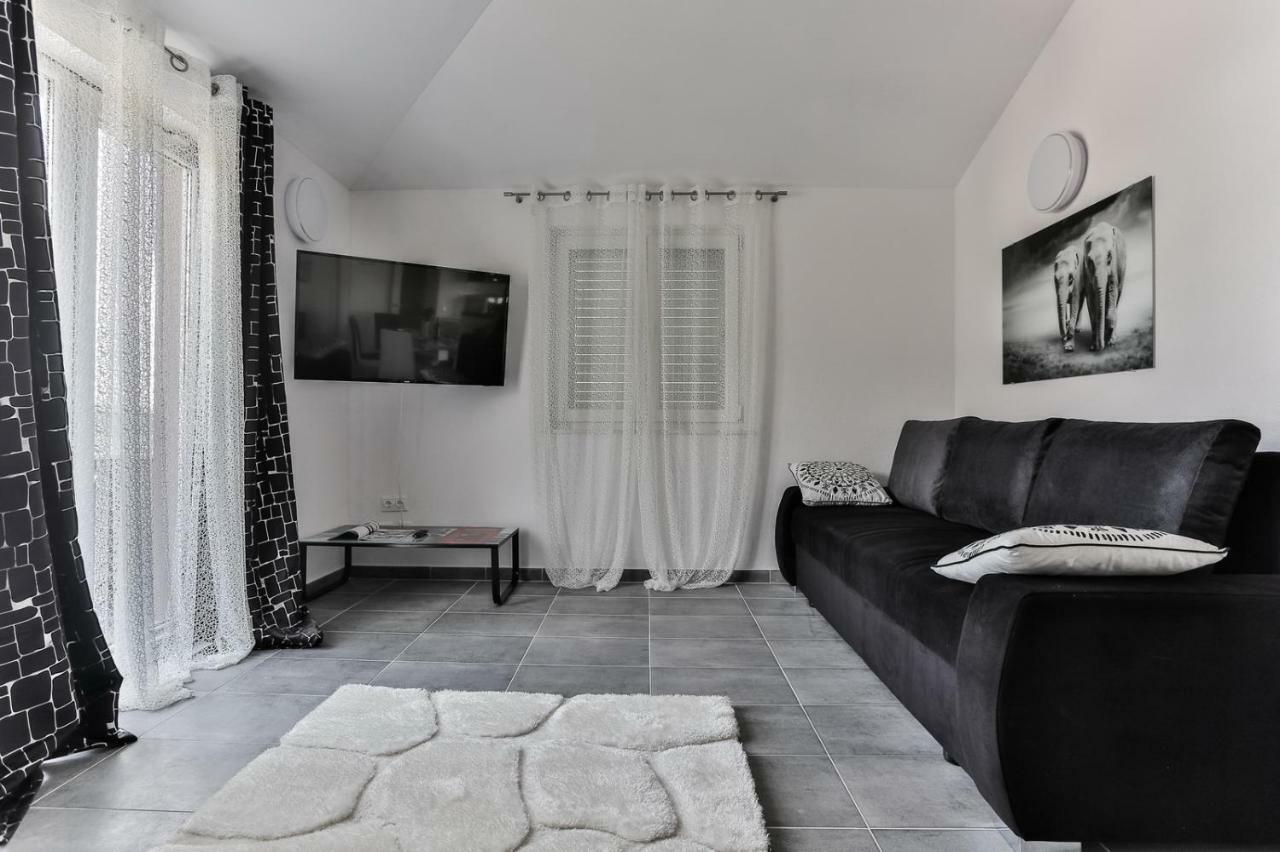Villa Scandalli Sevid Buitenkant foto